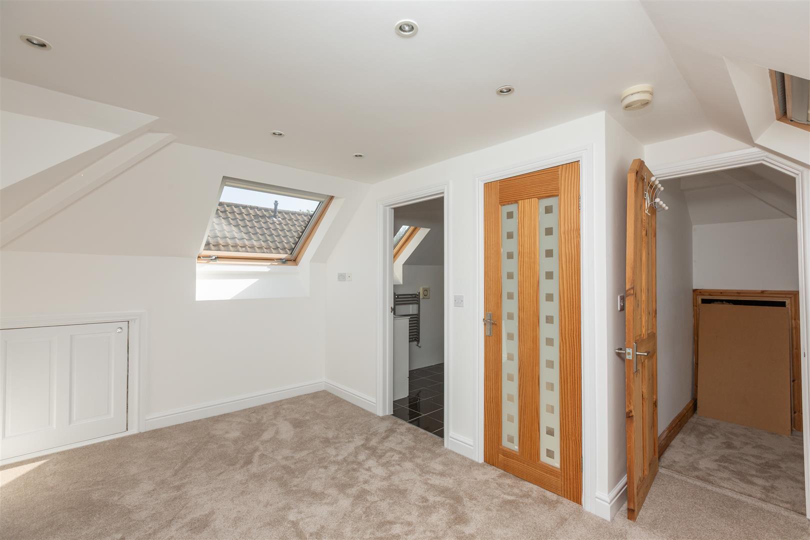 Pencaerfenni Lane, Crofty, Swansea, SA4 3SD